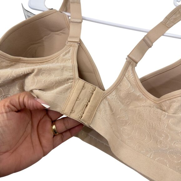Bali Womens Comfort Revolution Wire-Free Bra Size 40DD Beige Nylon Spandex NEW - Picture 6 of 14